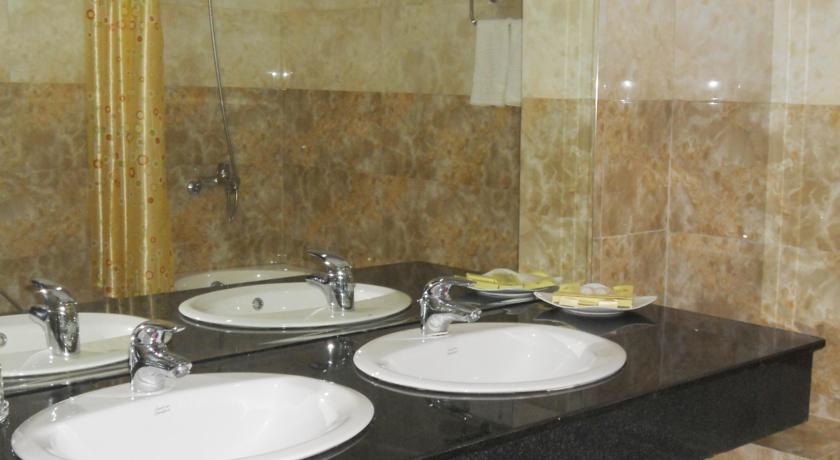 Quoc Cuong Hotel (7)